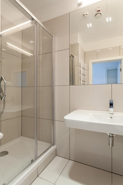 Platinum Sky Apartman Wrocław Szoba fotó
